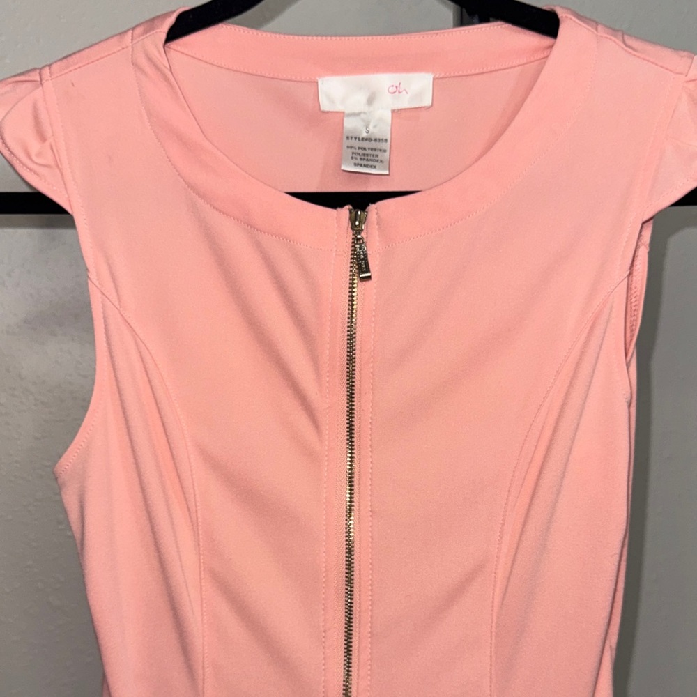 Elegant Pink Sleeveless Peplum Blouse - Picture 2 of 7